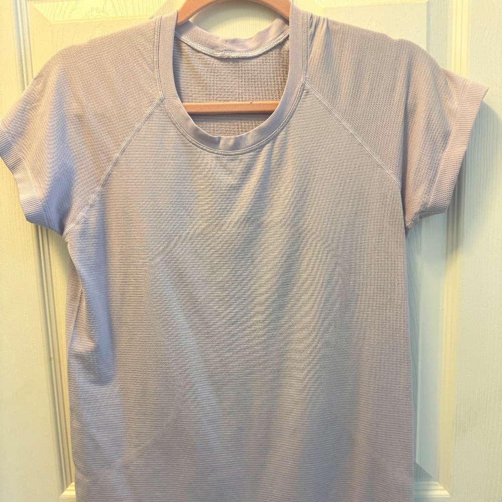 Lululemon Swiftly Tech 2.0  S/S  Hip Length Lavender Dew